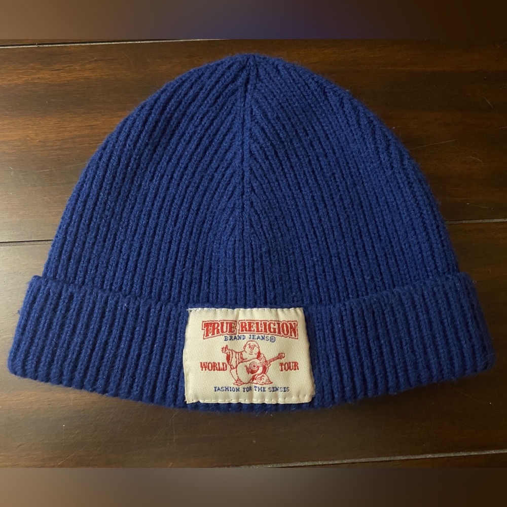 True Religion Blue Beanie OS.